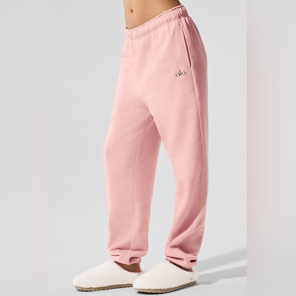 ALO Yoga Pants - Alo Yoga Accolade Sweatpant Sz L Pink Quartz EUC